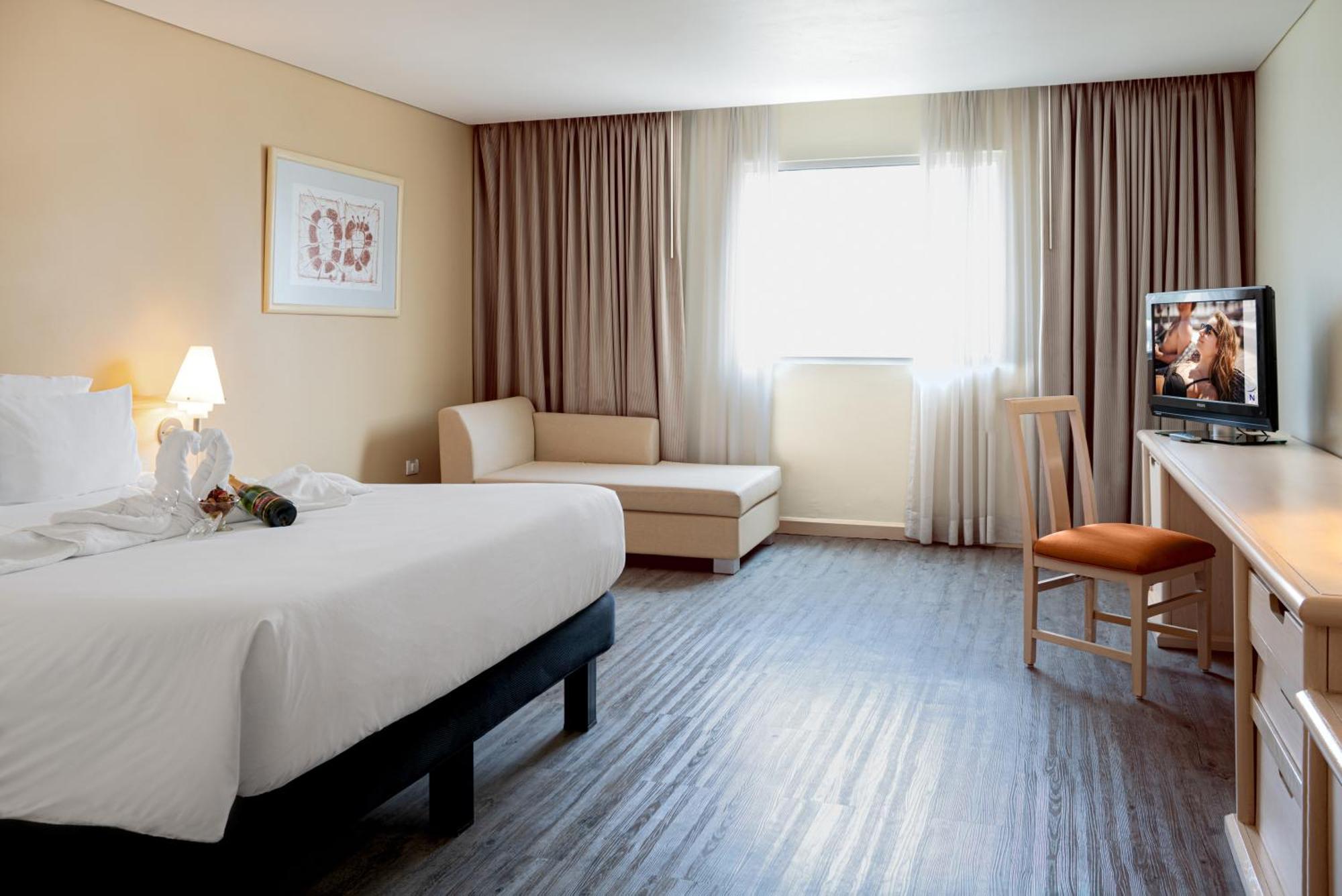 Novotel Monterrey Valle San Pedro Garza Garcia ภายนอก รูปภาพ